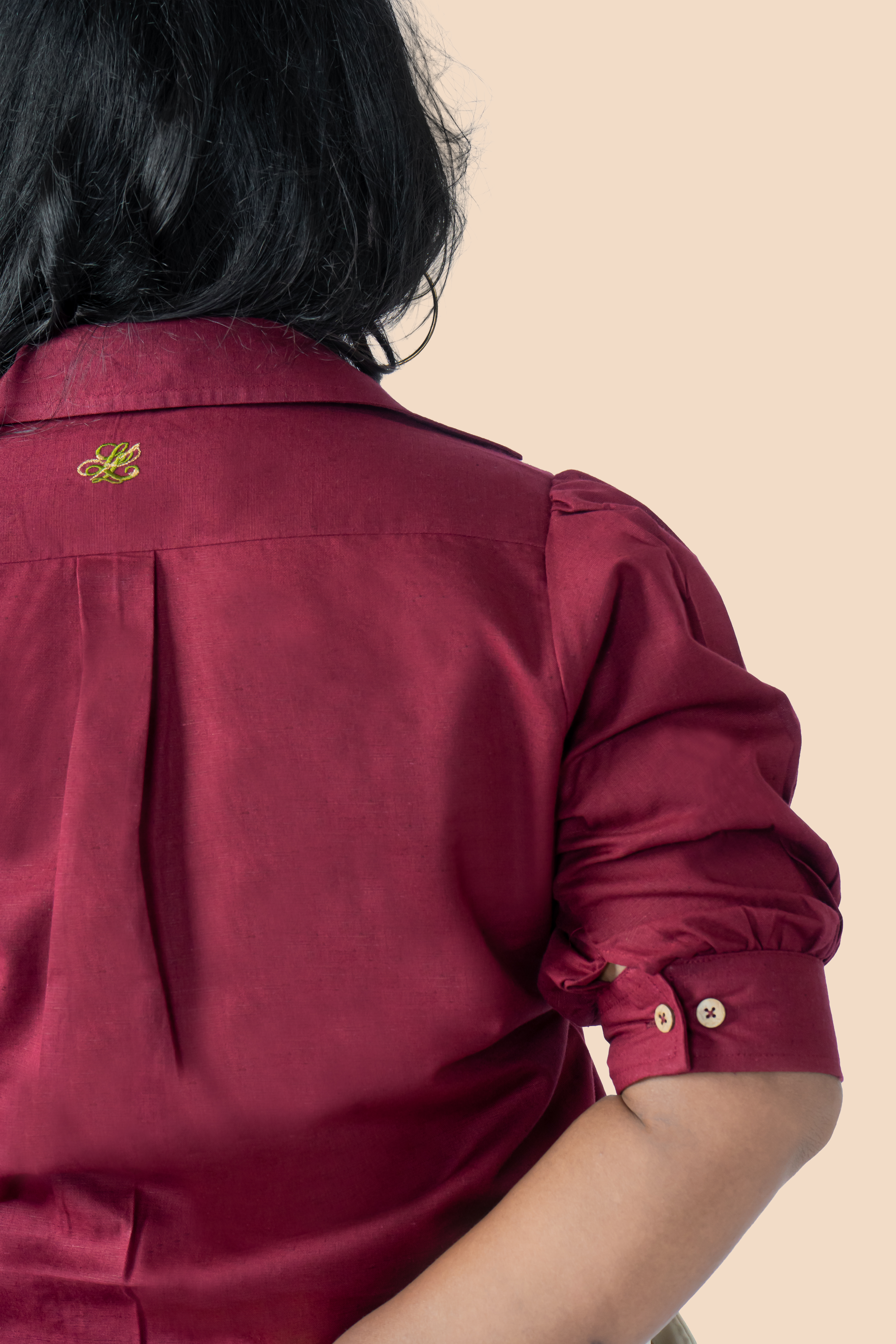 Linen Puff Sleeve Shirt – Maroon, back view